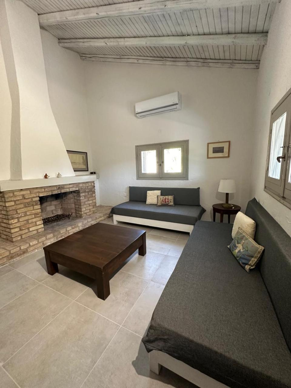 Dimoulitsa Villas Complex Doukádes Eksteriør billede